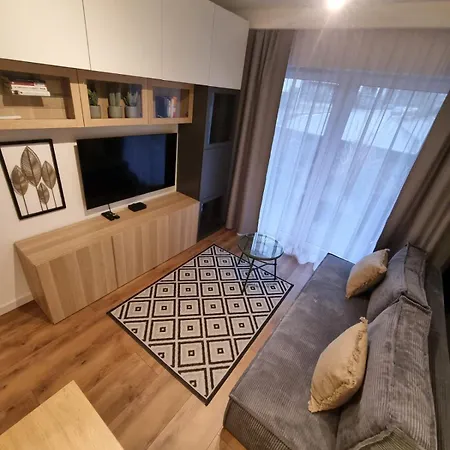 アパート Mala Poleska - Przytulny Z Ogrodkiem ブィドゴシュチュ