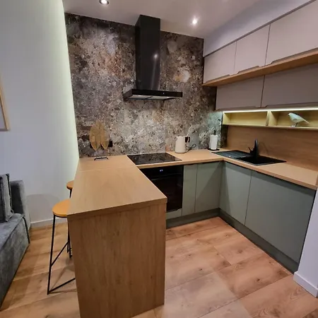 Mala Poleska - Przytulny Z Ogrodkiem アパート *