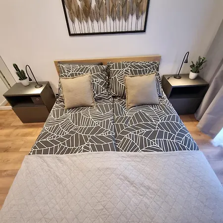 Mala Poleska - Przytulny Z Ogrodkiem アパート *