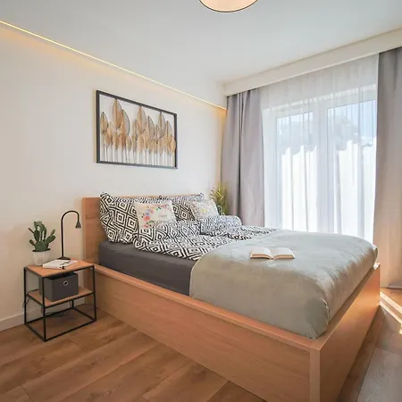 Mała Poleska - Przytulny Z Ogródkiem Apartamento