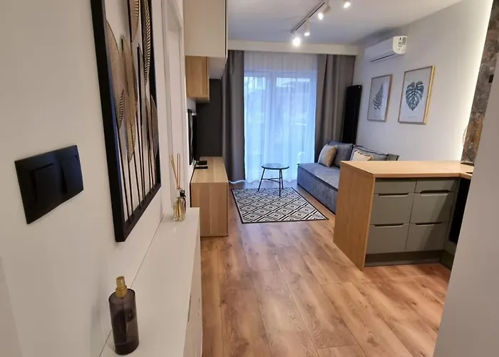 Mala Poleska - Przytulny Z Ogrodkiem דירה צ'סטוצ'ובה