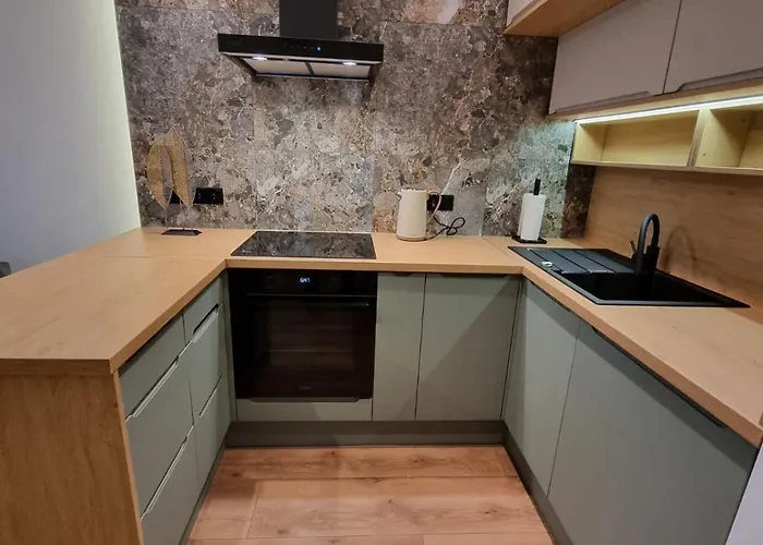 Mala Poleska - Przytulny Z Ogrodkiem דירה